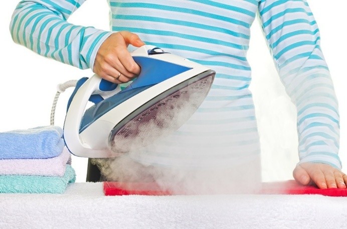 اتو کردن لباس