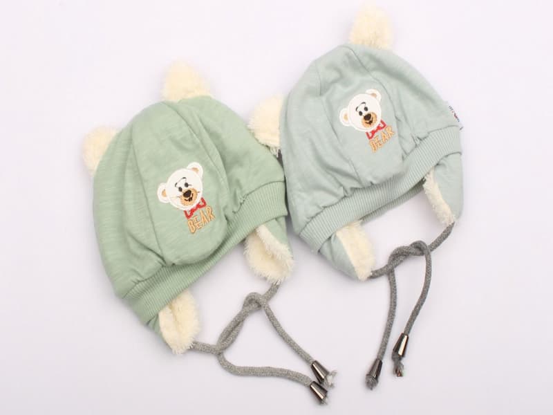 کلاه نوزادی از مهم ترین لباس های نوزادان تازه متولد شده